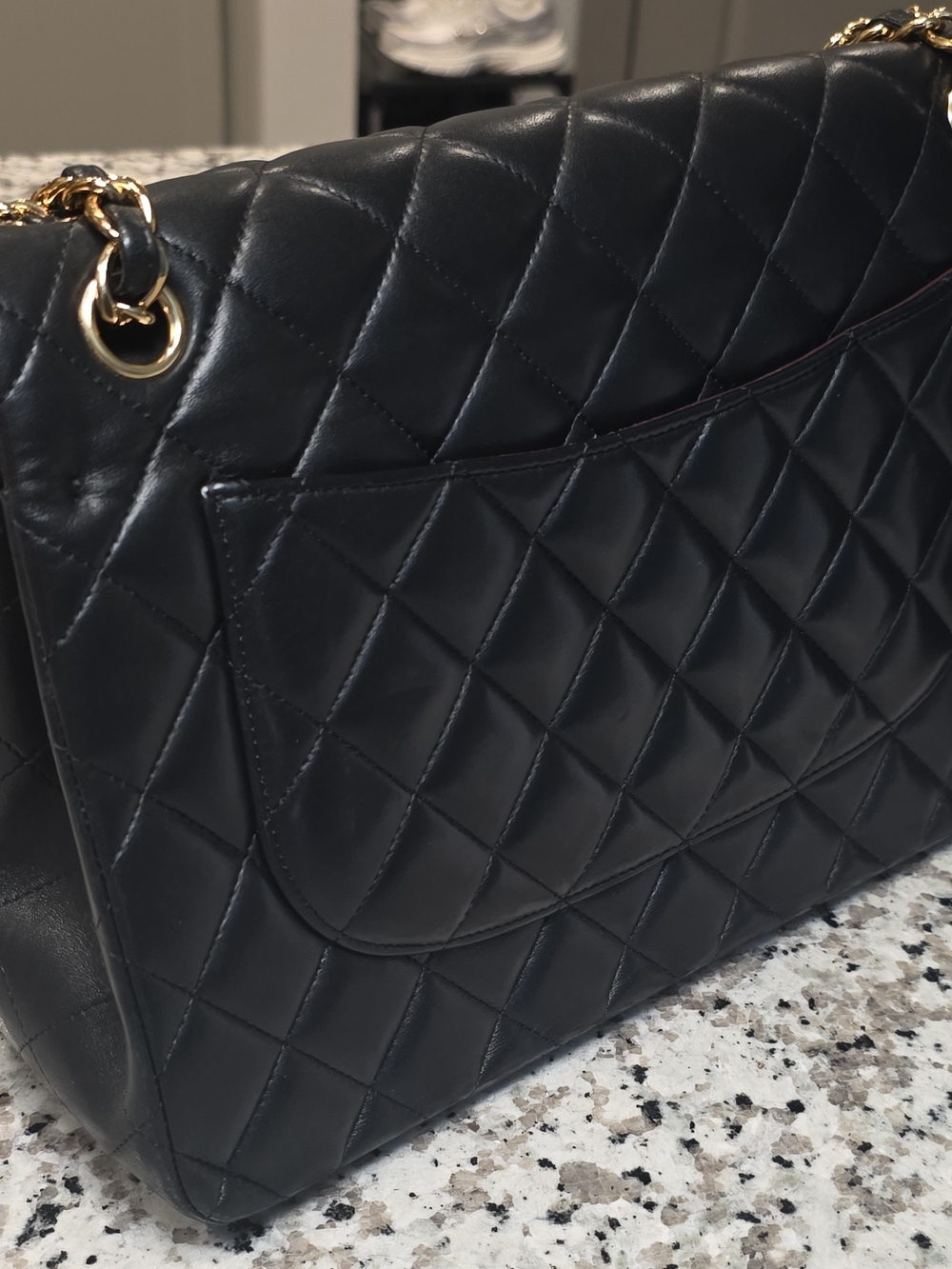 Chanel Quilted Classic Flap Bag in Black with Gold Chain - Picture 8 of 16